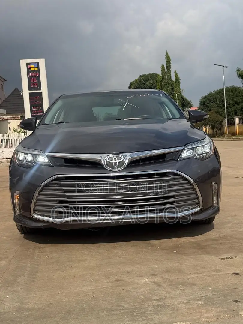 Toyota Avalon Touring FWD Sedan (3.6L 6cyl 6A) 2016 Gray