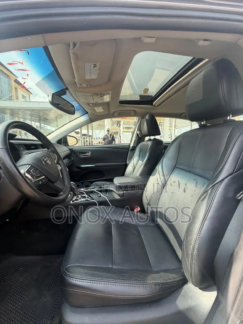 Toyota Avalon Touring FWD Sedan (3.6L 6cyl 6A) 2016 Gray