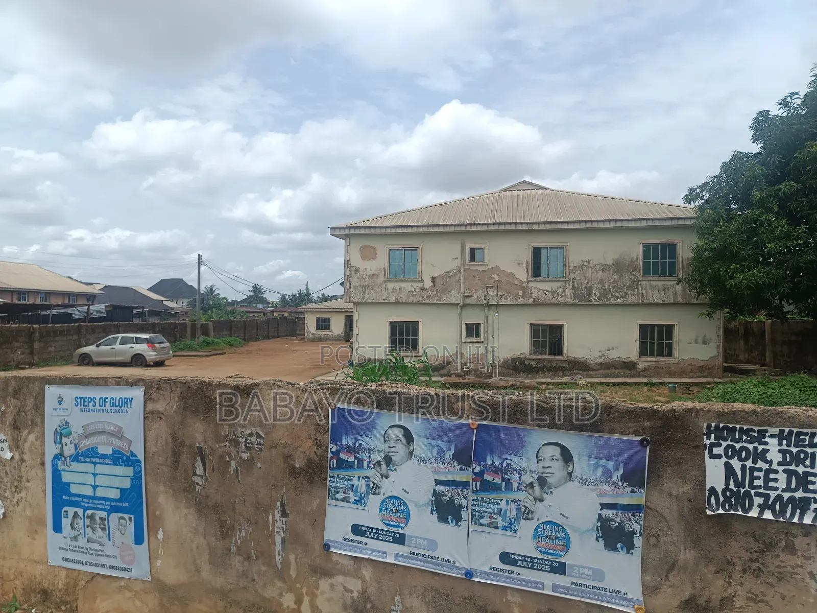 18bdrm Block of Flats in Ikota for sale