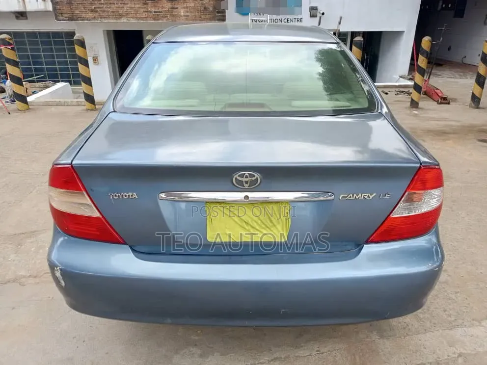 Toyota Camry 2003 Blue