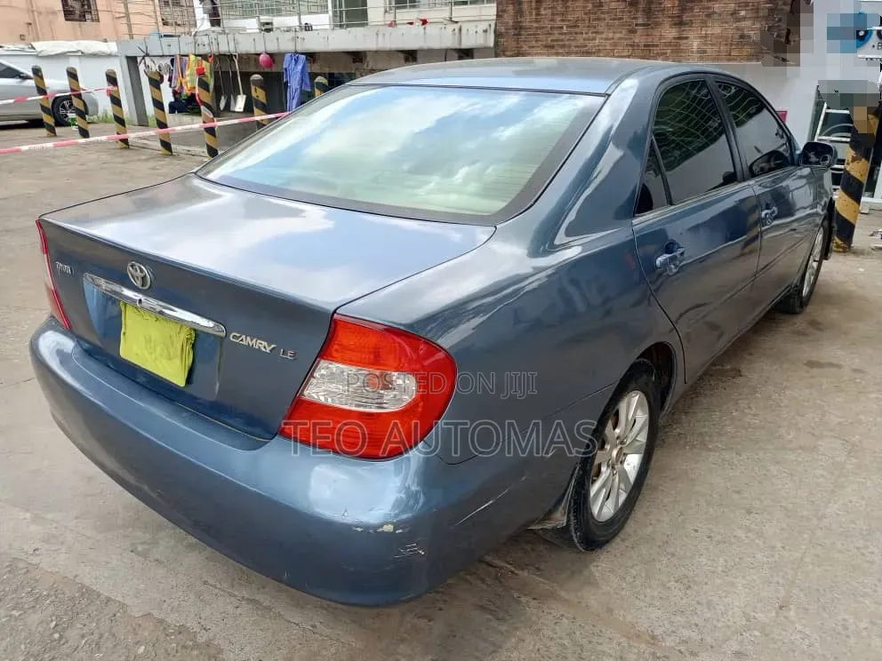 Toyota Camry 2003 Blue