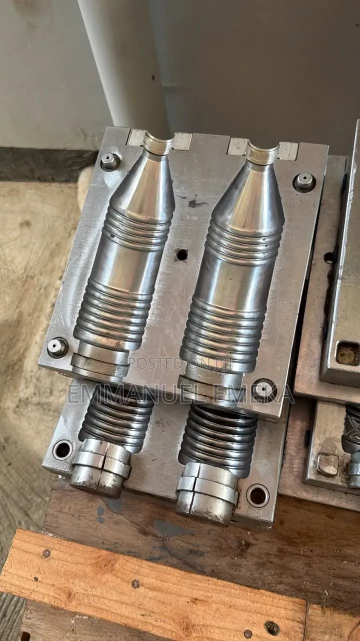 50cl and 75cl Pet Bottle Blowing Mould Bottle Mould