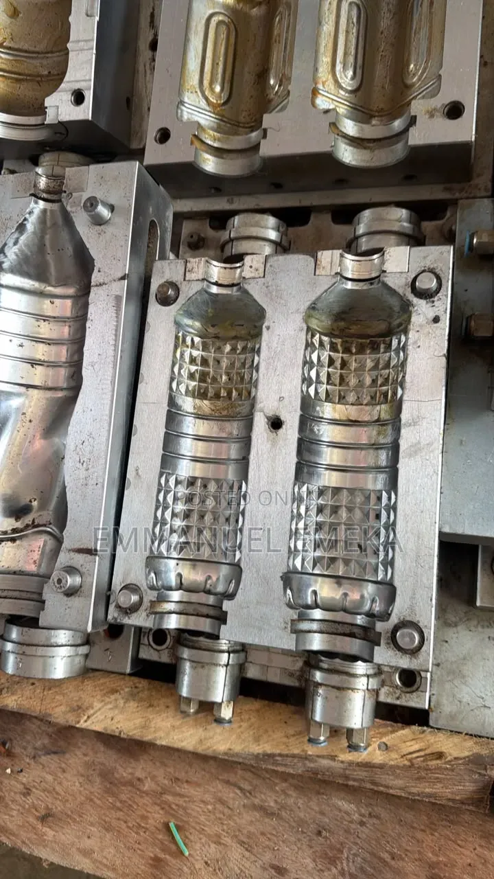50cl and 75cl Pet Bottle Blowing Mould Bottle Mould