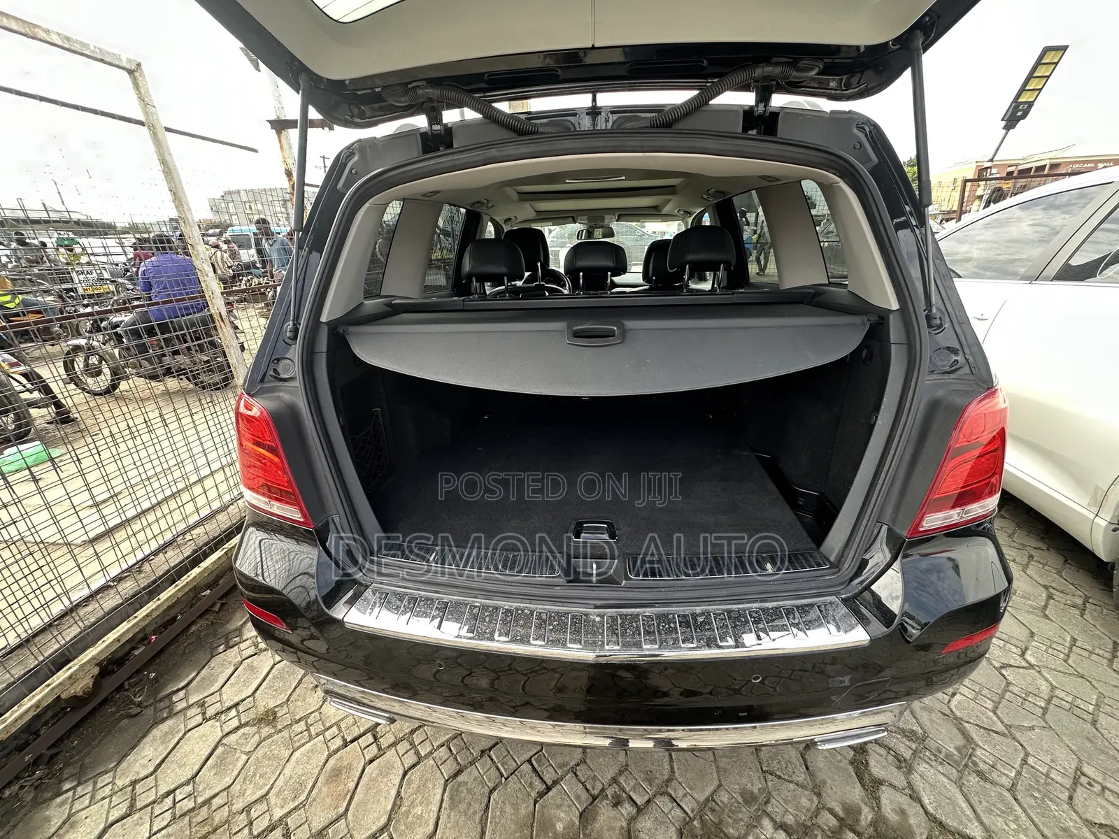 Mercedes-Benz GLK-Class Base GLK 350 4dr 4x2 (3.5L 6cyl 7A) 2015 Black