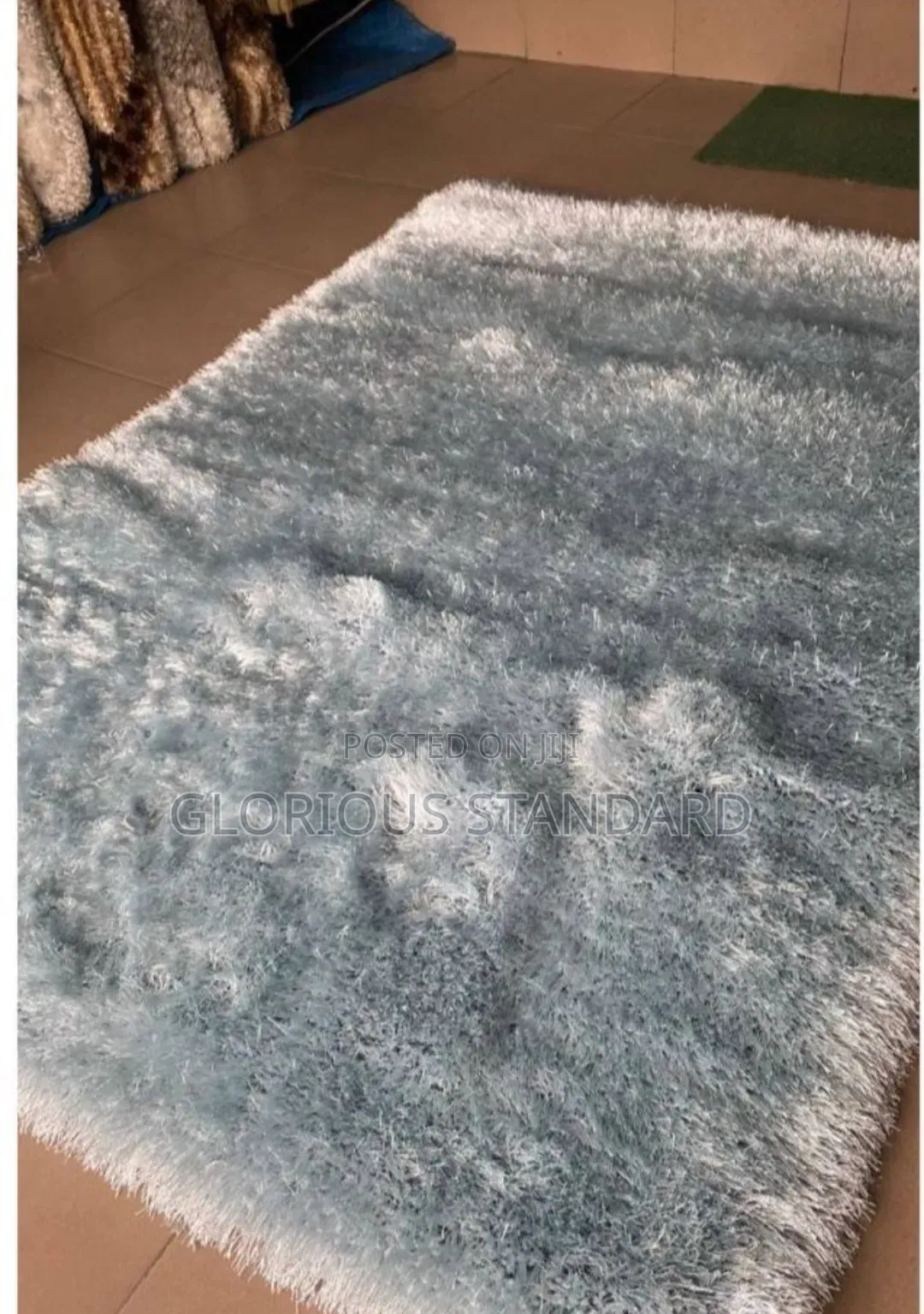 4 by 6 Center Rug With Wood