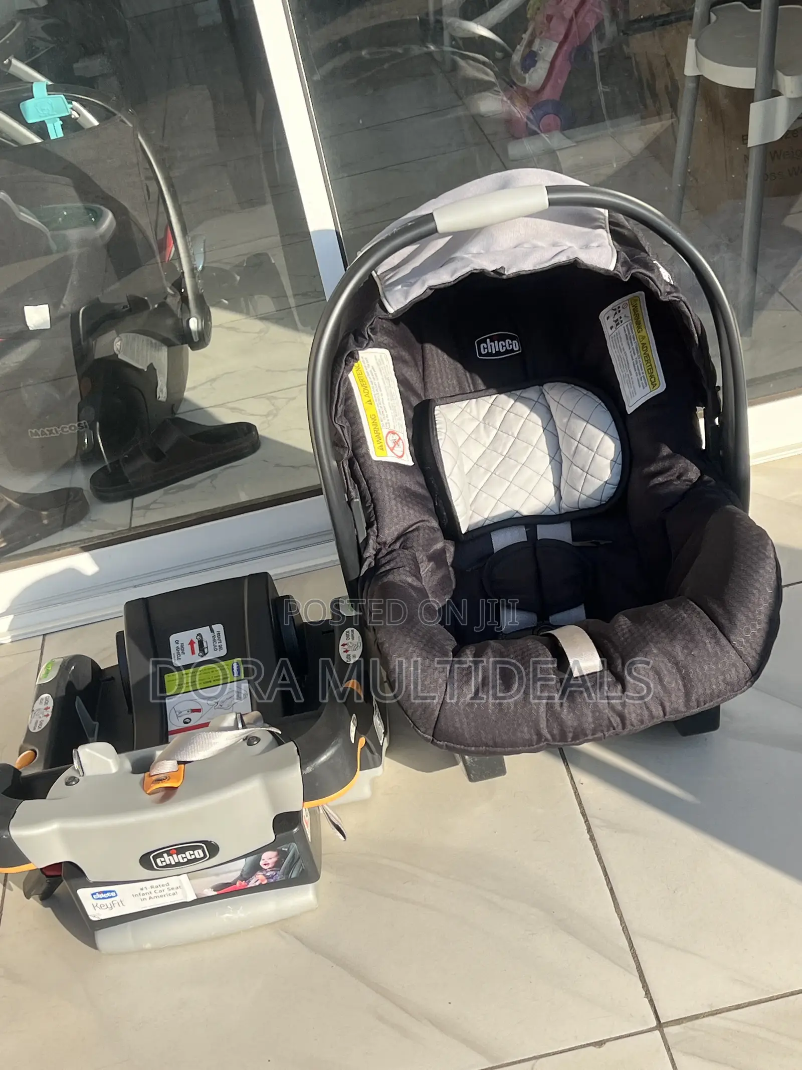 Solid Imported Chicco Infant Carrier Car Seat 0-2Years