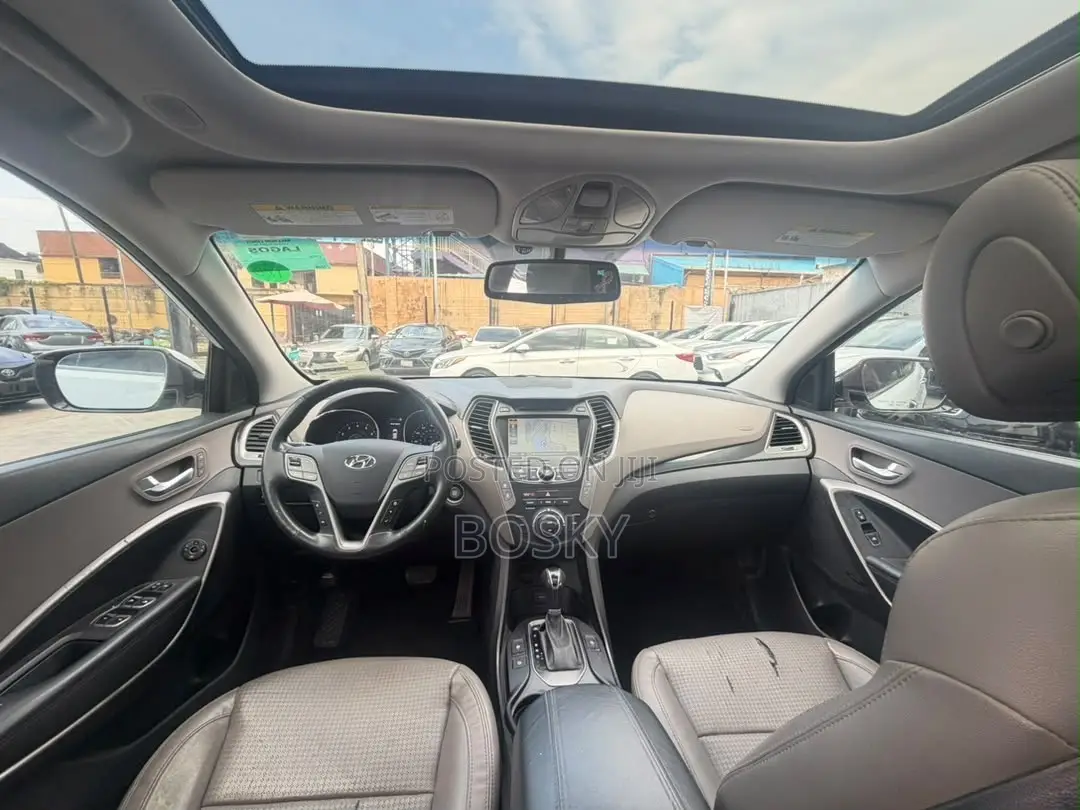 Hyundai Santa Fe 2015 White