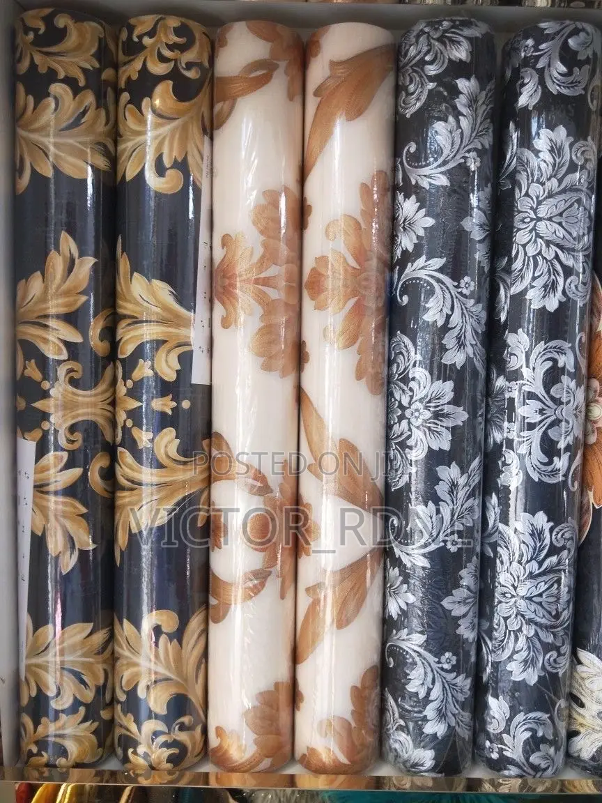 Royal Wallpaper Designs