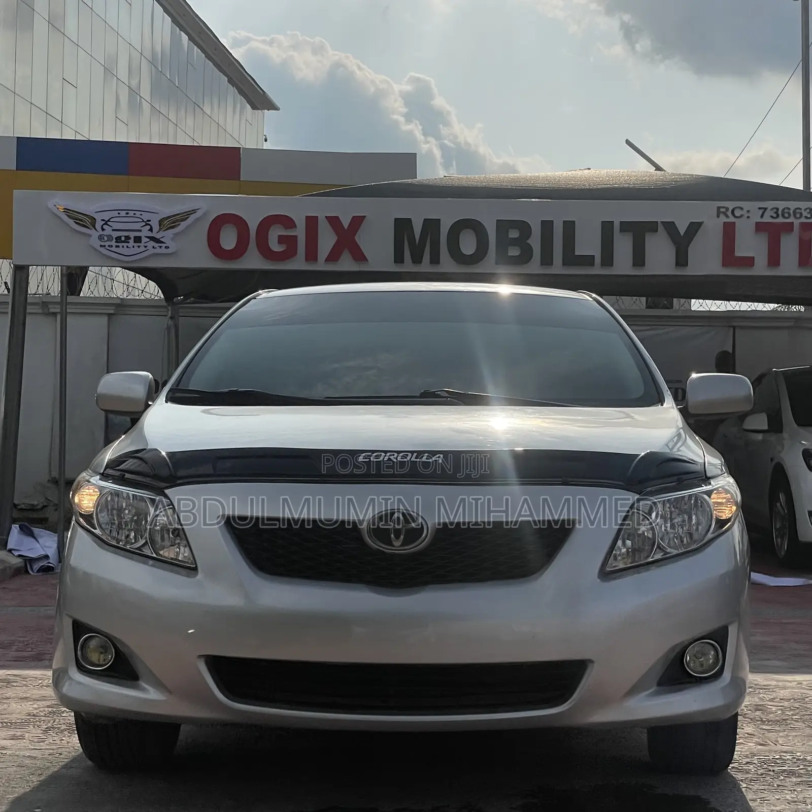 Toyota Corolla 2010 Silver
