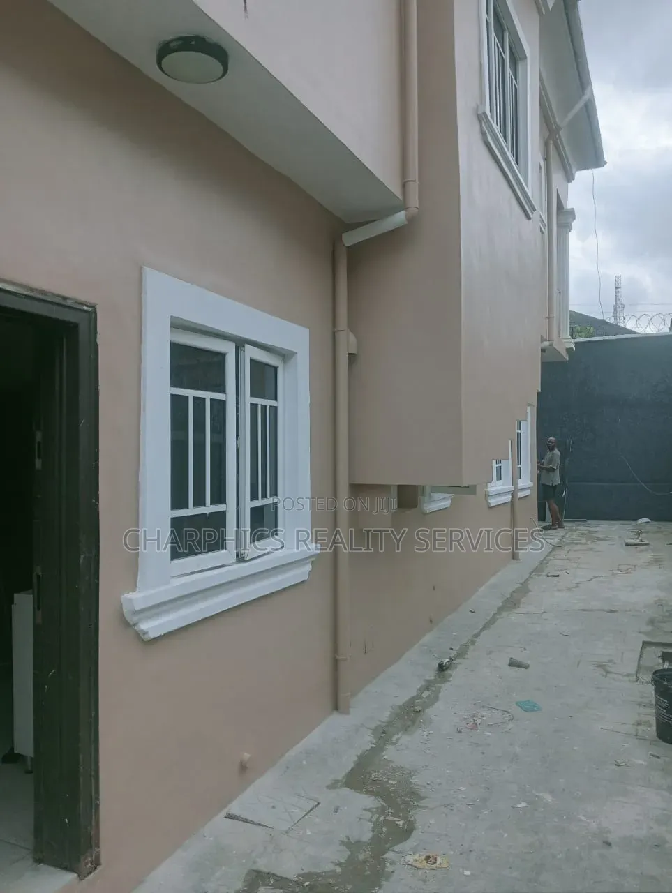 4bdrm Duplex in GRA Phase 1 for rent
