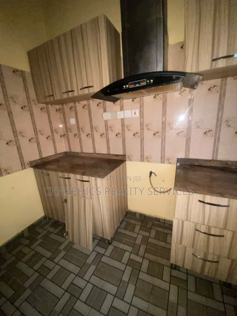 4bdrm Duplex in GRA Phase 1 for rent