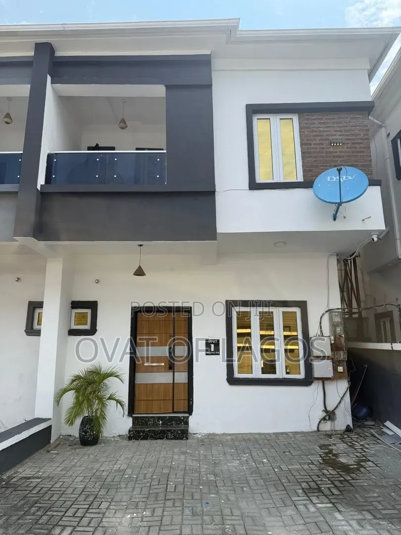 Furnished 4bdrm Duplex in Ikota for rent