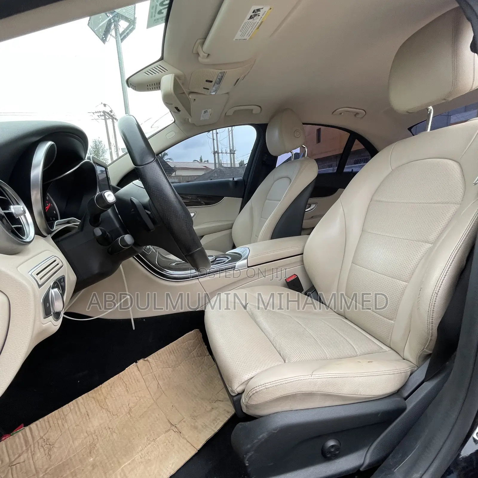 Mercedes-Benz C300 2017 Black