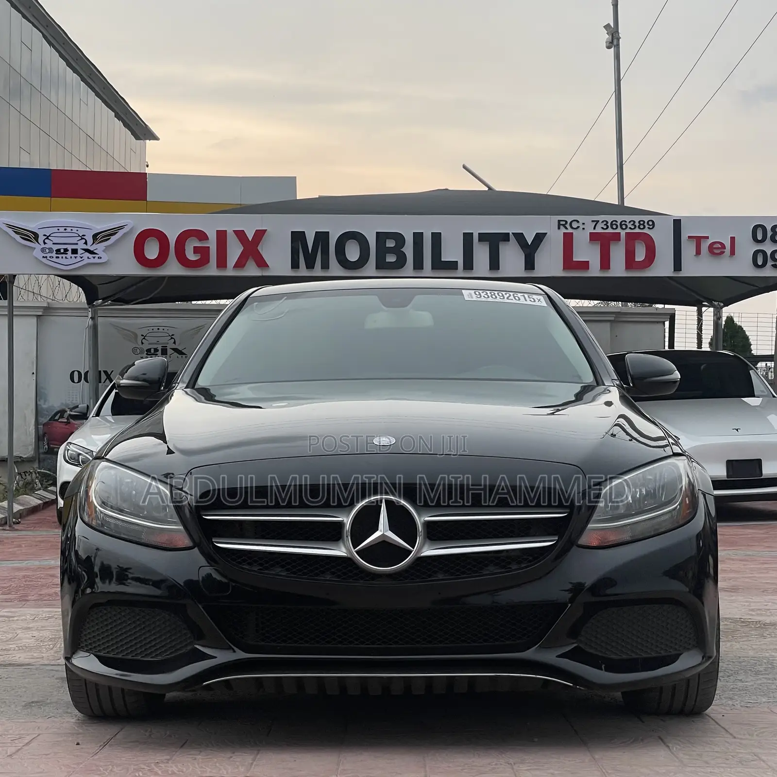 Mercedes-Benz C300 2017 Black