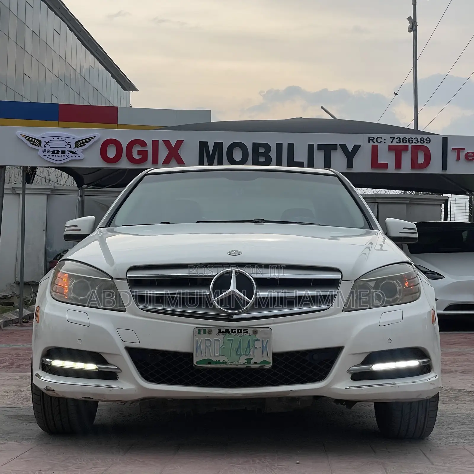 Mercedes-Benz C300 Luxury 4Matic Sedan AWD (3.0L 6cyl 7A) 2010 White