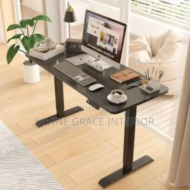 Height Adjustable Table With 4 Memory Preset Button
