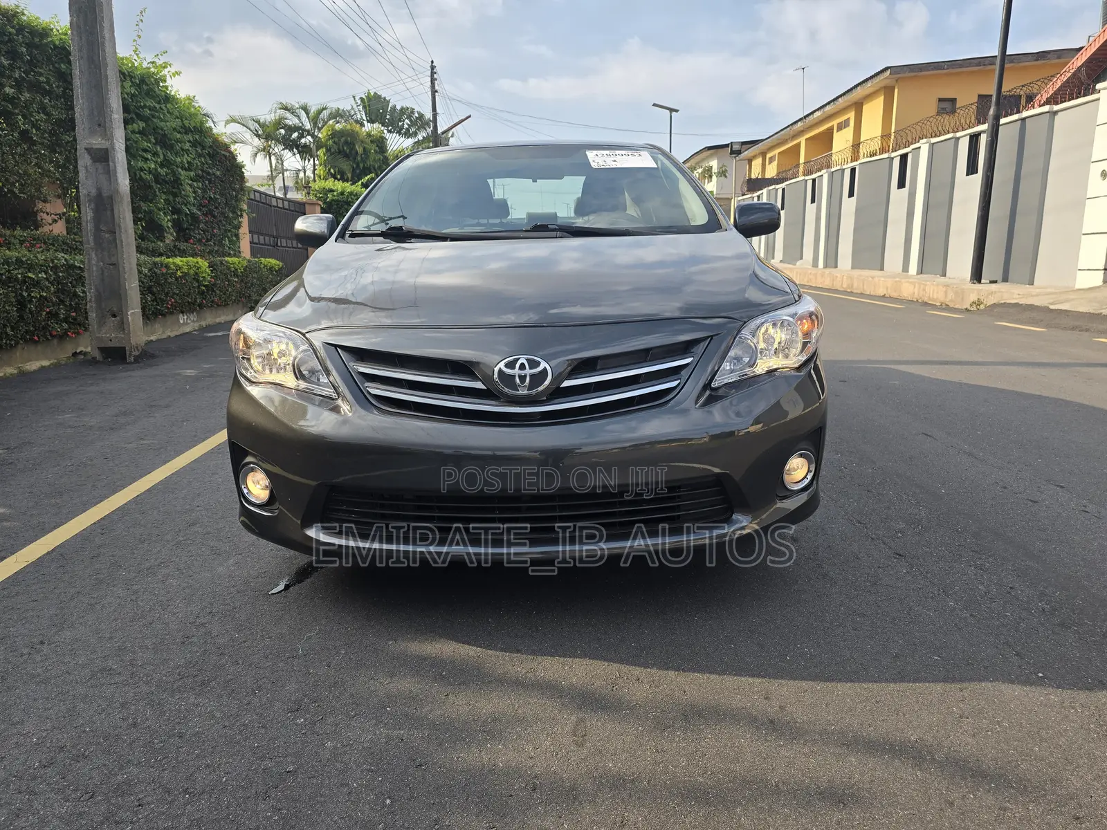 Toyota Corolla XLE 4dr Sedan (1.8L 4cyl 4A) 2009 Gray