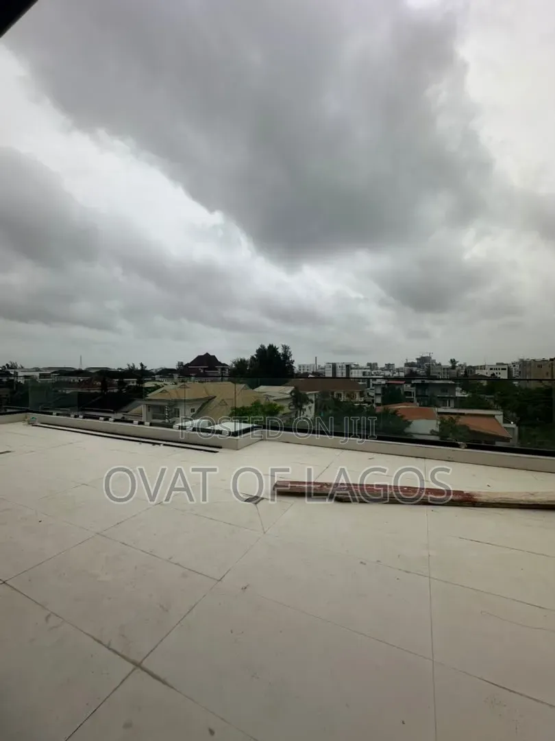5bdrm Duplex in Ikoyi for sale