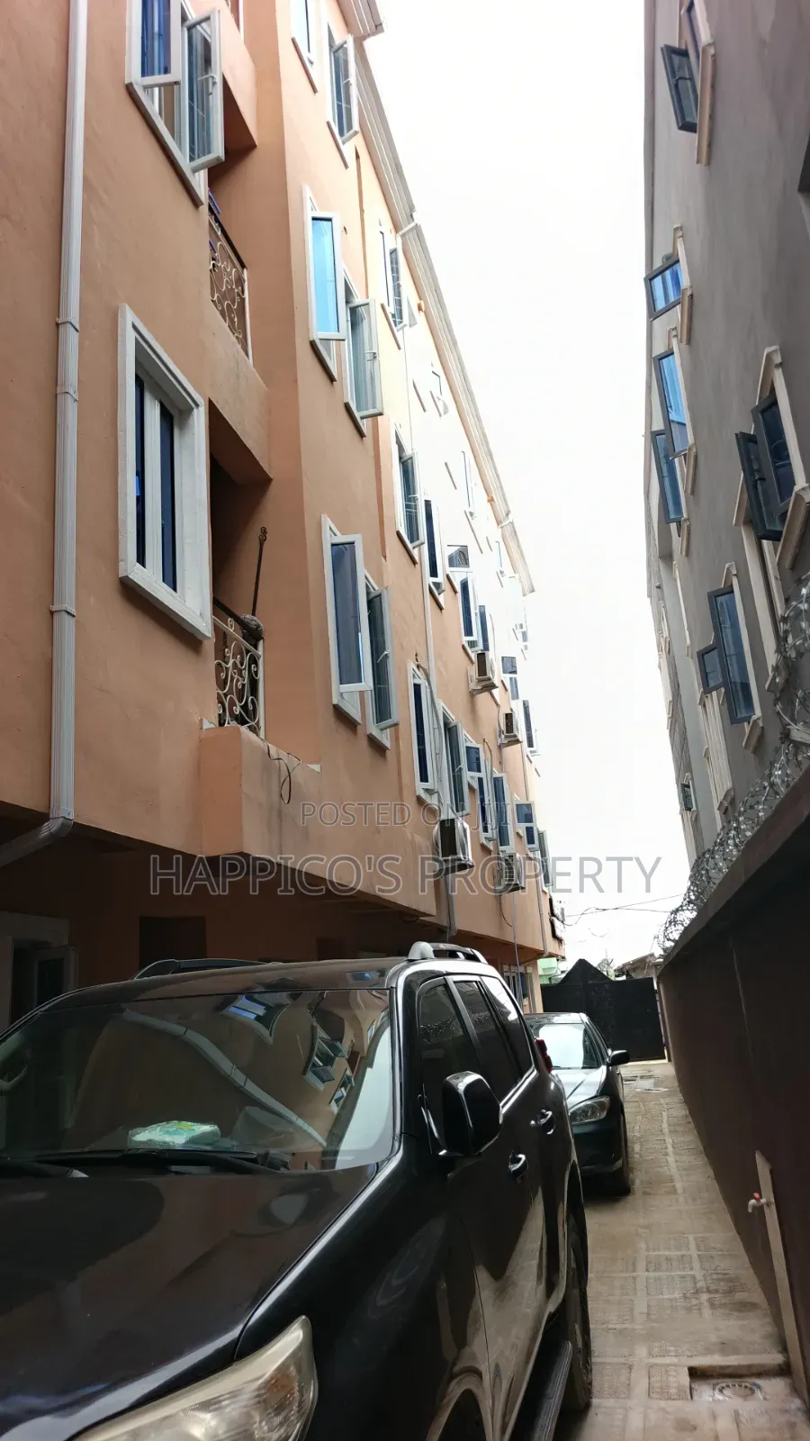 Mini Flat in Iwaya for rent