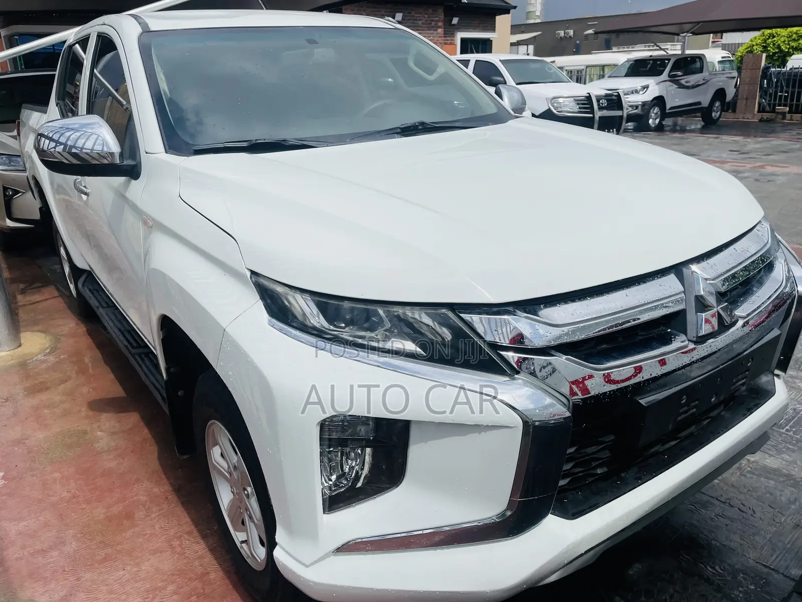 Mitsubishi L200 2017 White