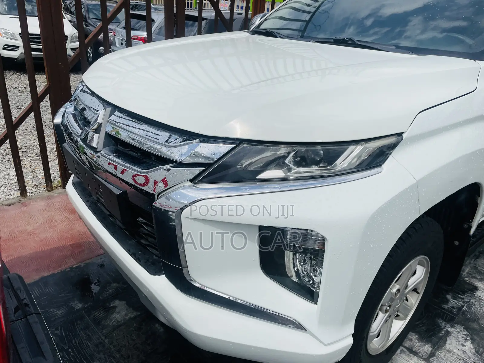 Mitsubishi L200 2017 White