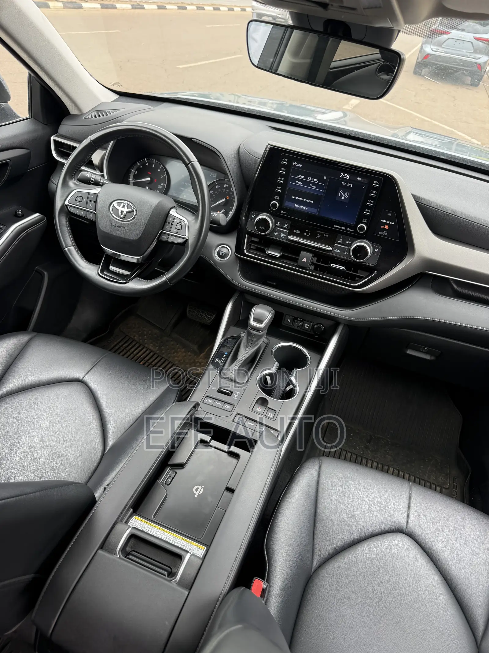 Toyota Highlander XLE 2021 Blue