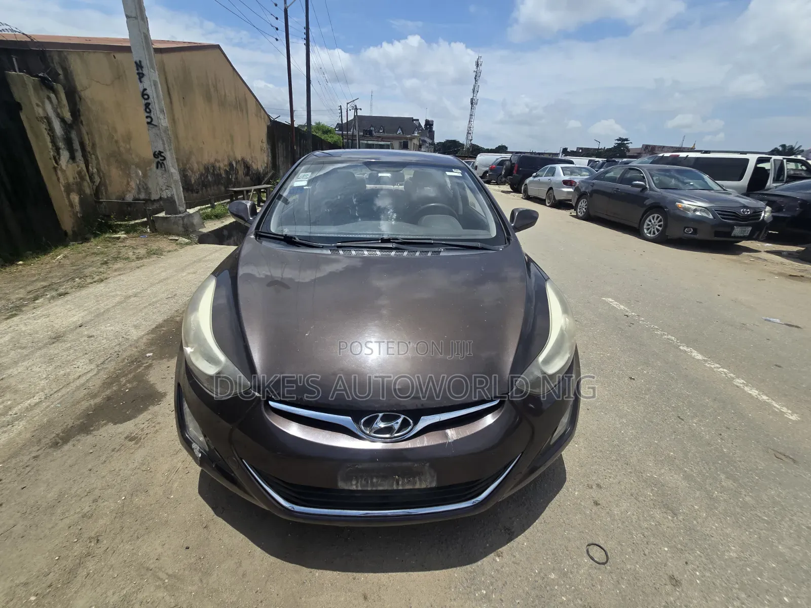 Hyundai Elantra Limited PZEV 4dr Sedan (1.8L 4cyl 6A) 2015 Brown