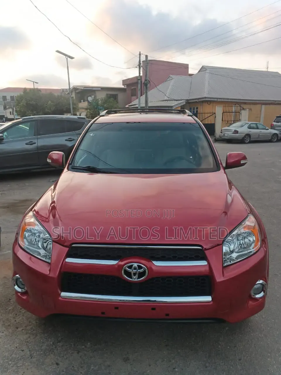 Toyota RAV4 2011 Red