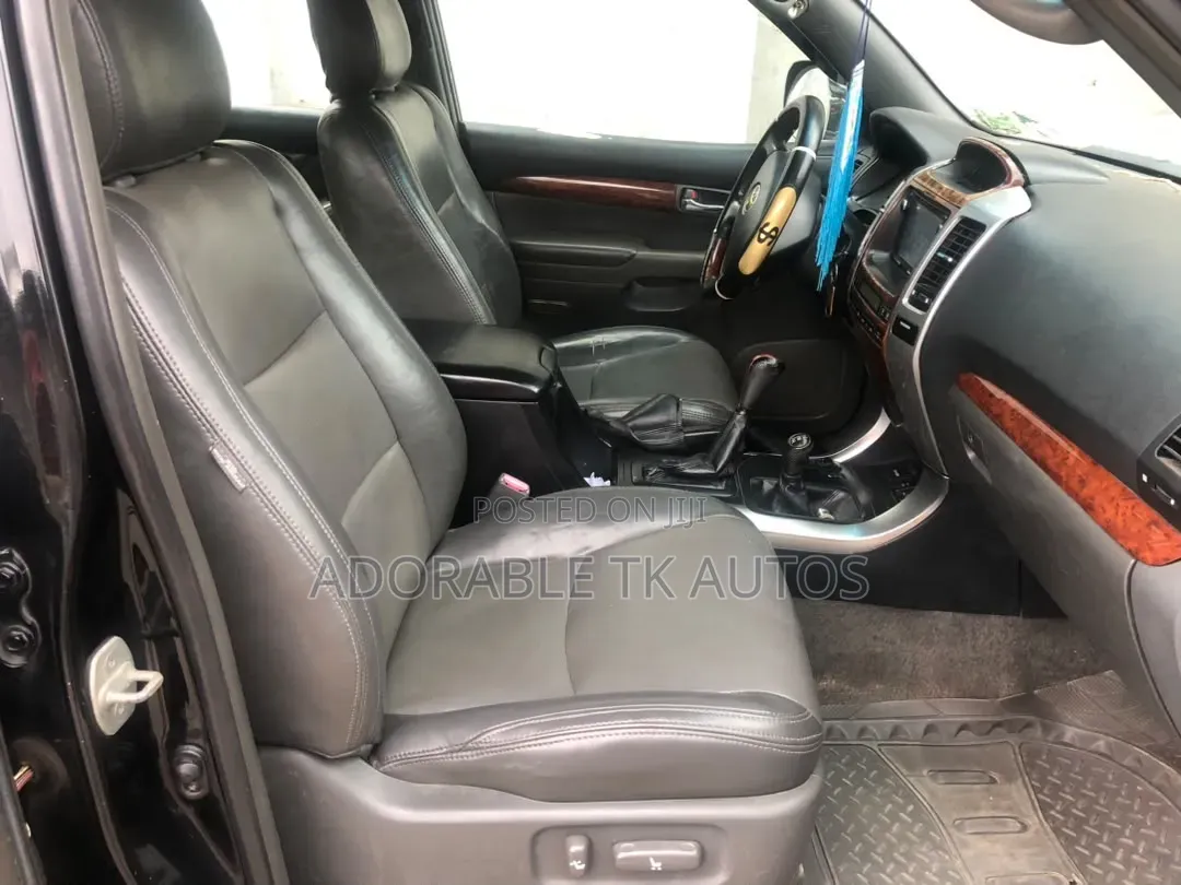 Toyota Land Cruiser Prado 2008 Black