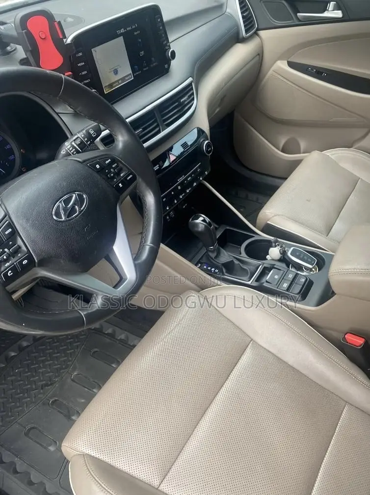 Hyundai Tucson Limited AWD 2019 White