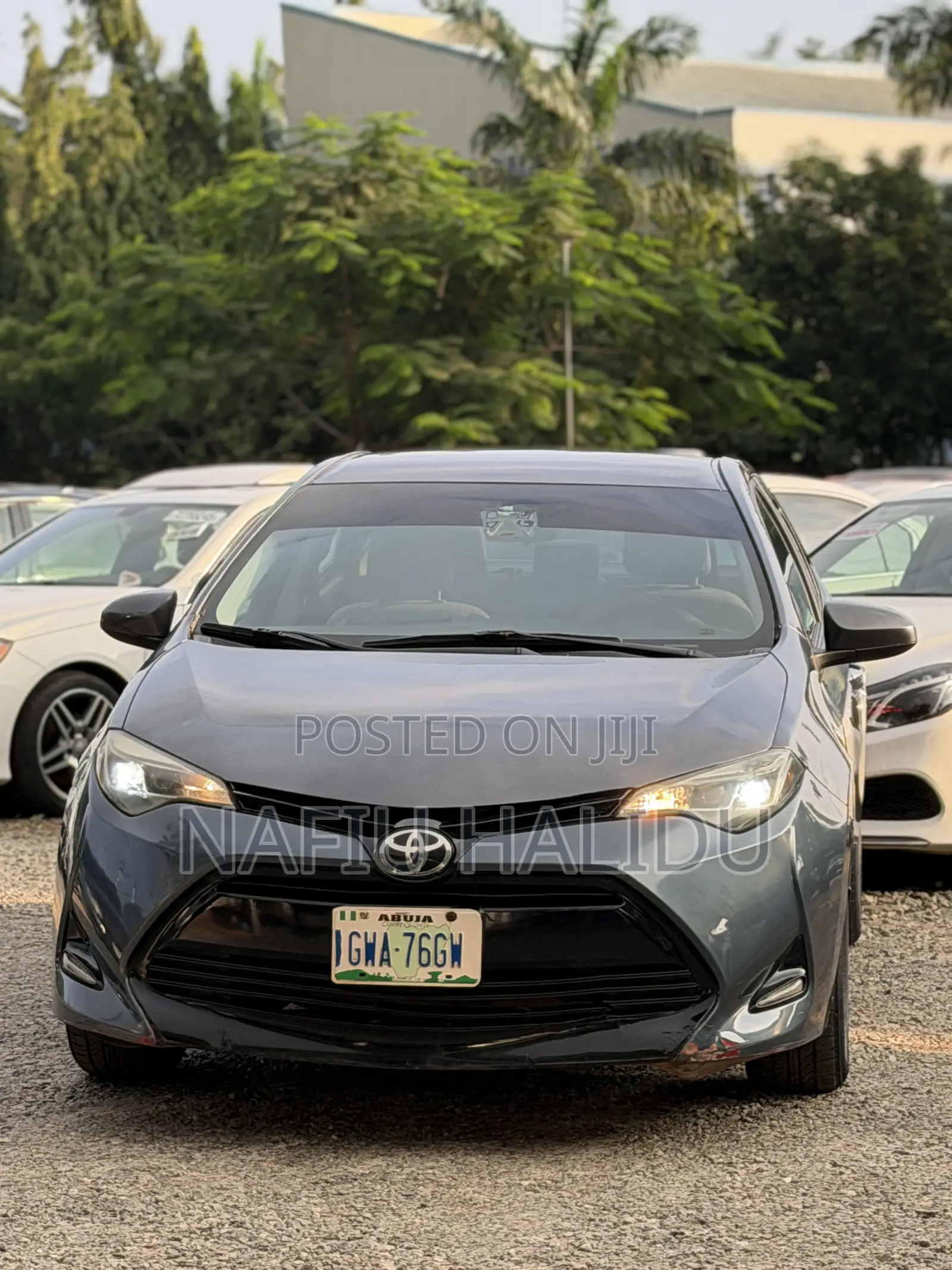 Toyota Corolla 2017 Gray