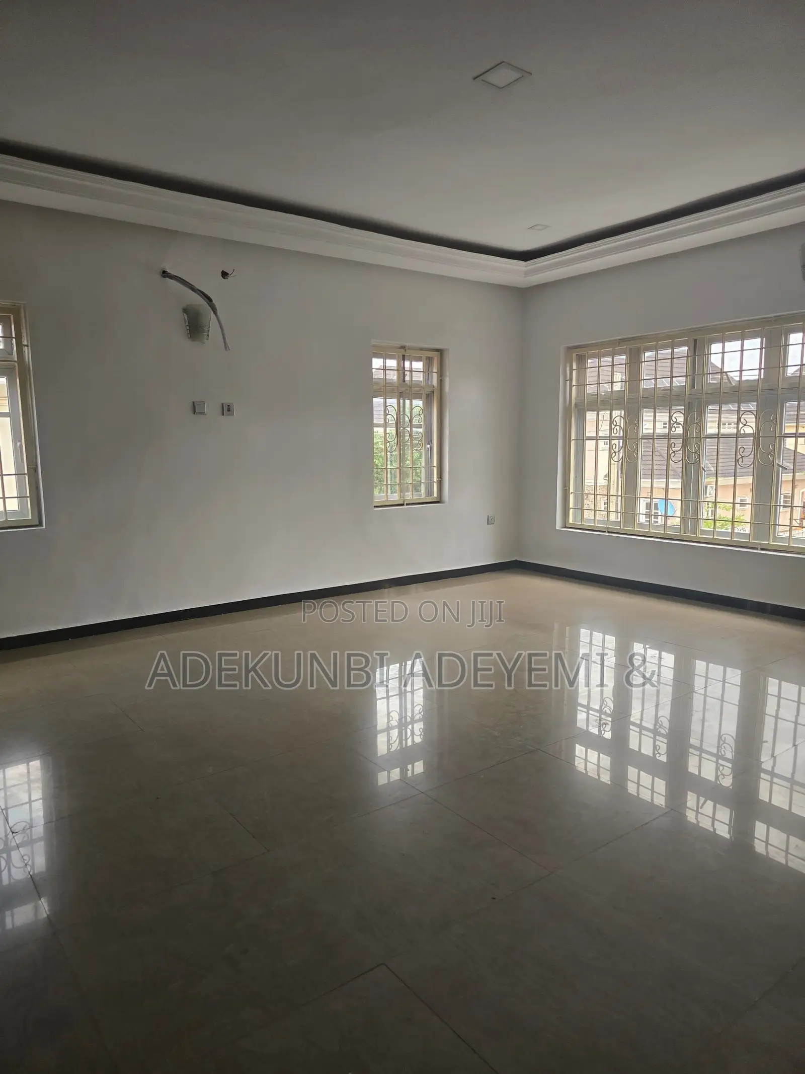 4bdrm Duplex in River Park Estate, Lugbe District for rent