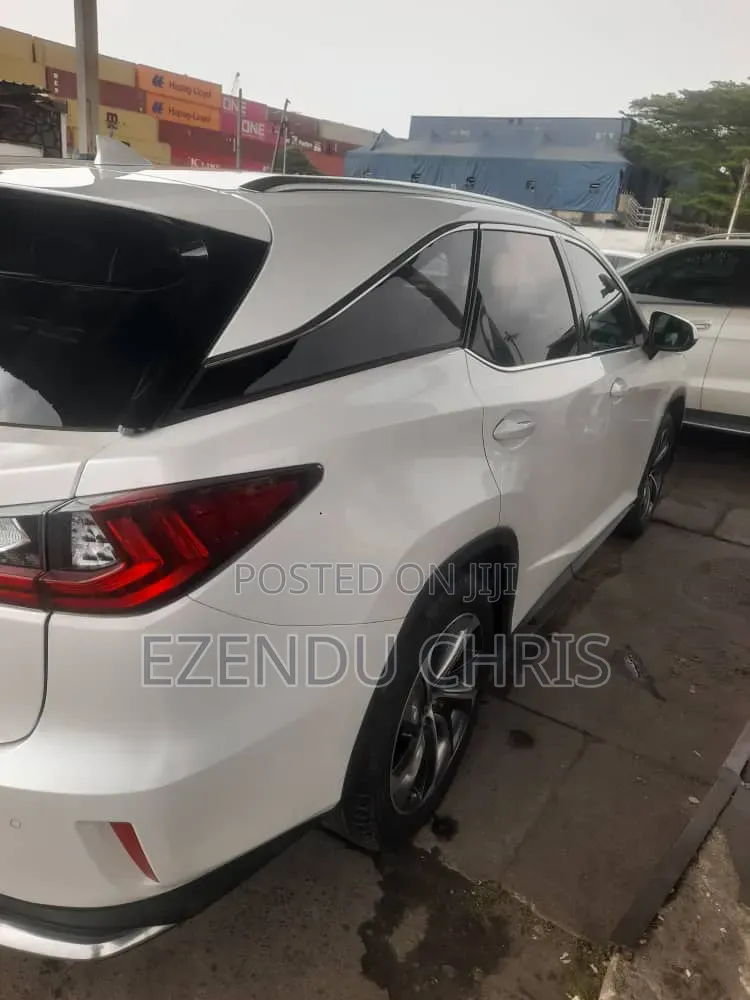 Lexus RX 2019 White