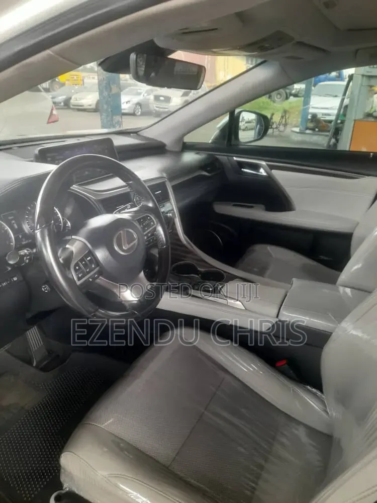 Lexus RX 2019 White
