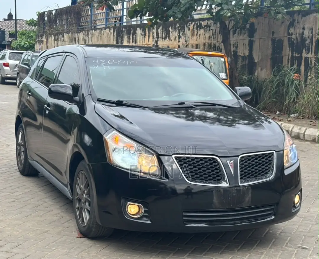 Pontiac Vibe 2010 Black