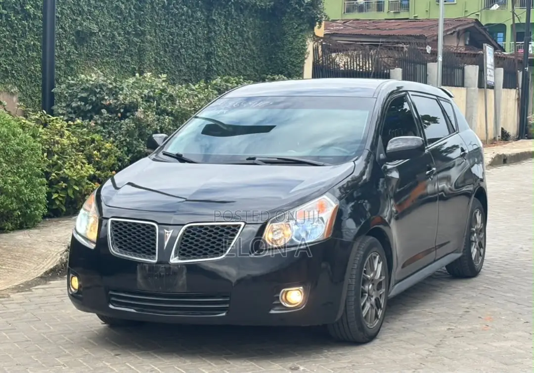 Pontiac Vibe 2010 Black