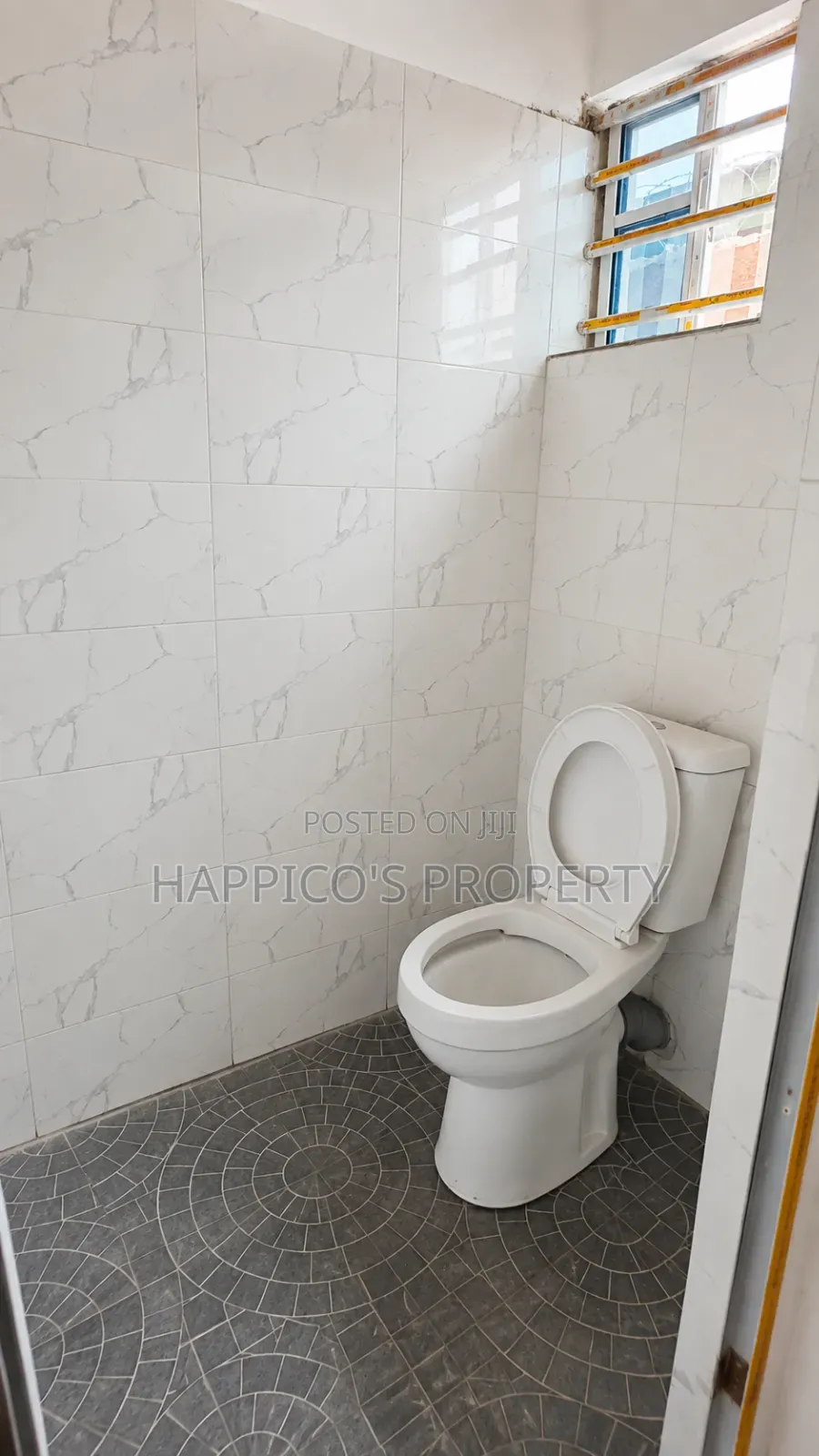 Mini Flat in Iwaya for rent