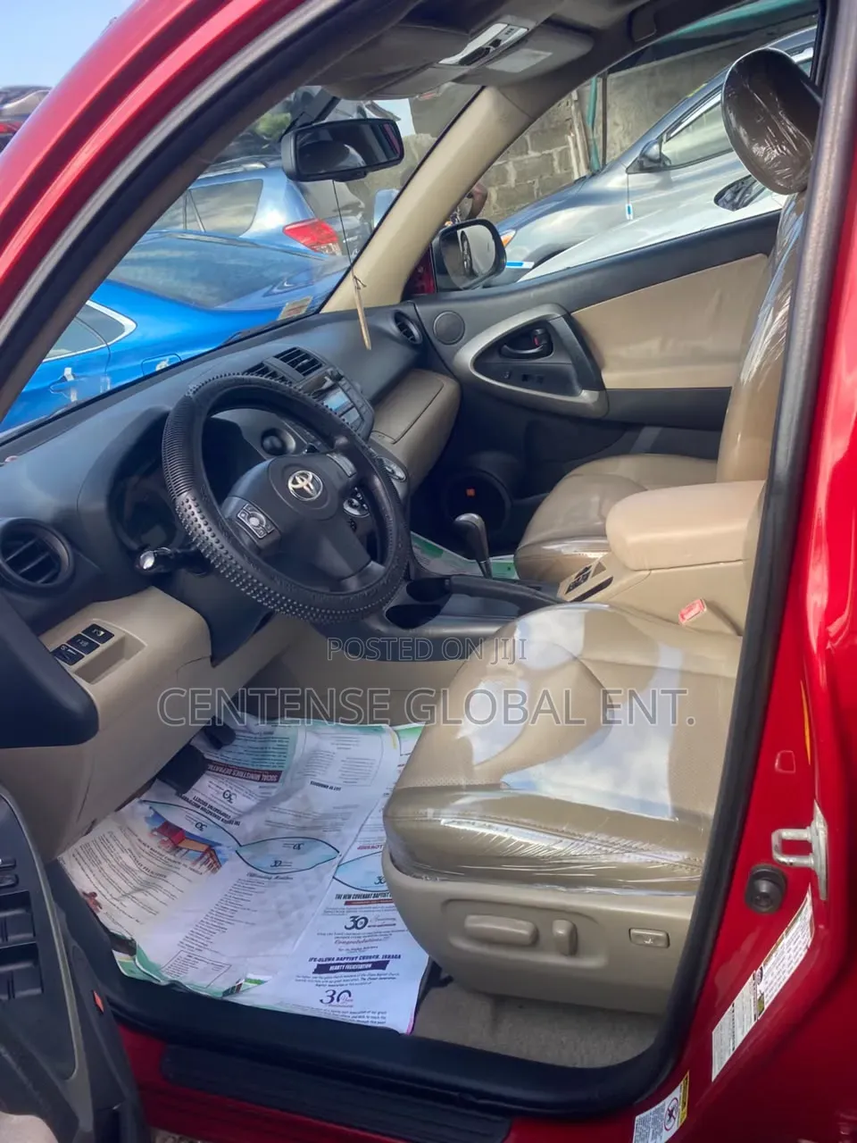 Toyota RAV4 2010 Red