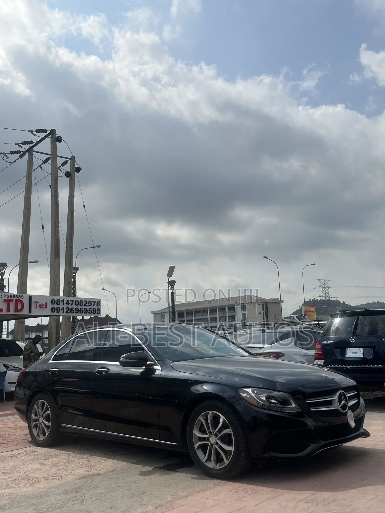 Mercedes-Benz C300 2016 Black