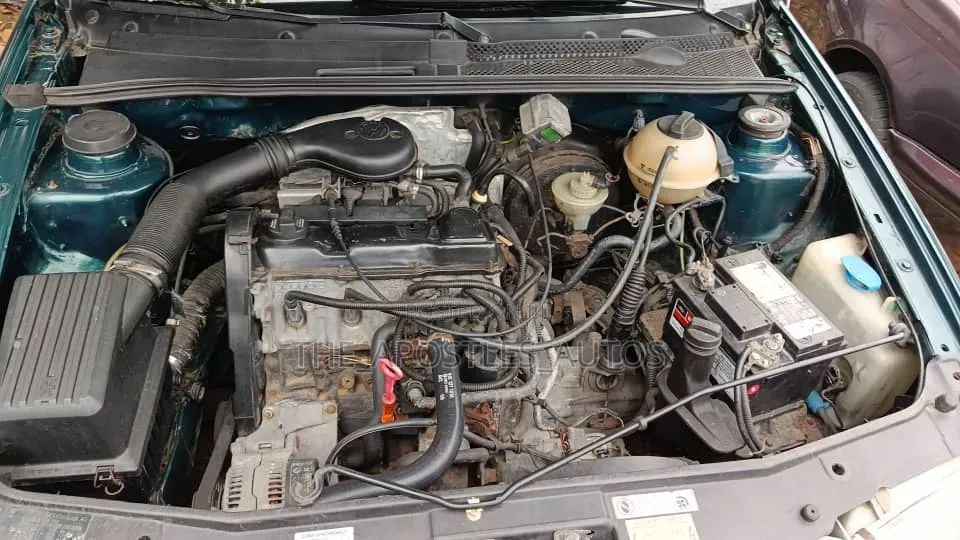 Volkswagen Golf 1999 Green