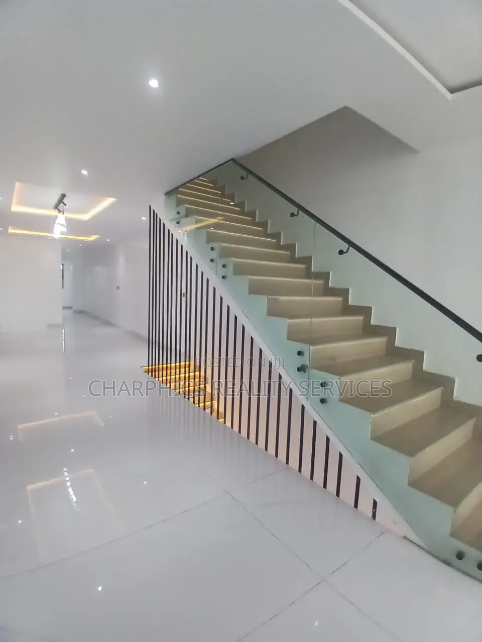 4bdrm Duplex in Ikate for sale