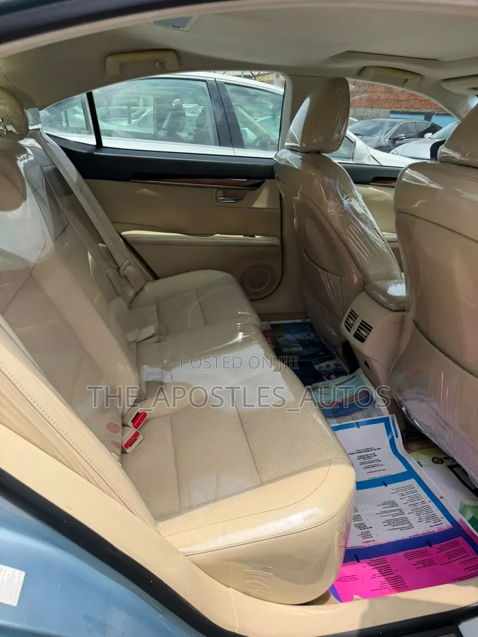 Lexus ES 2015 Red