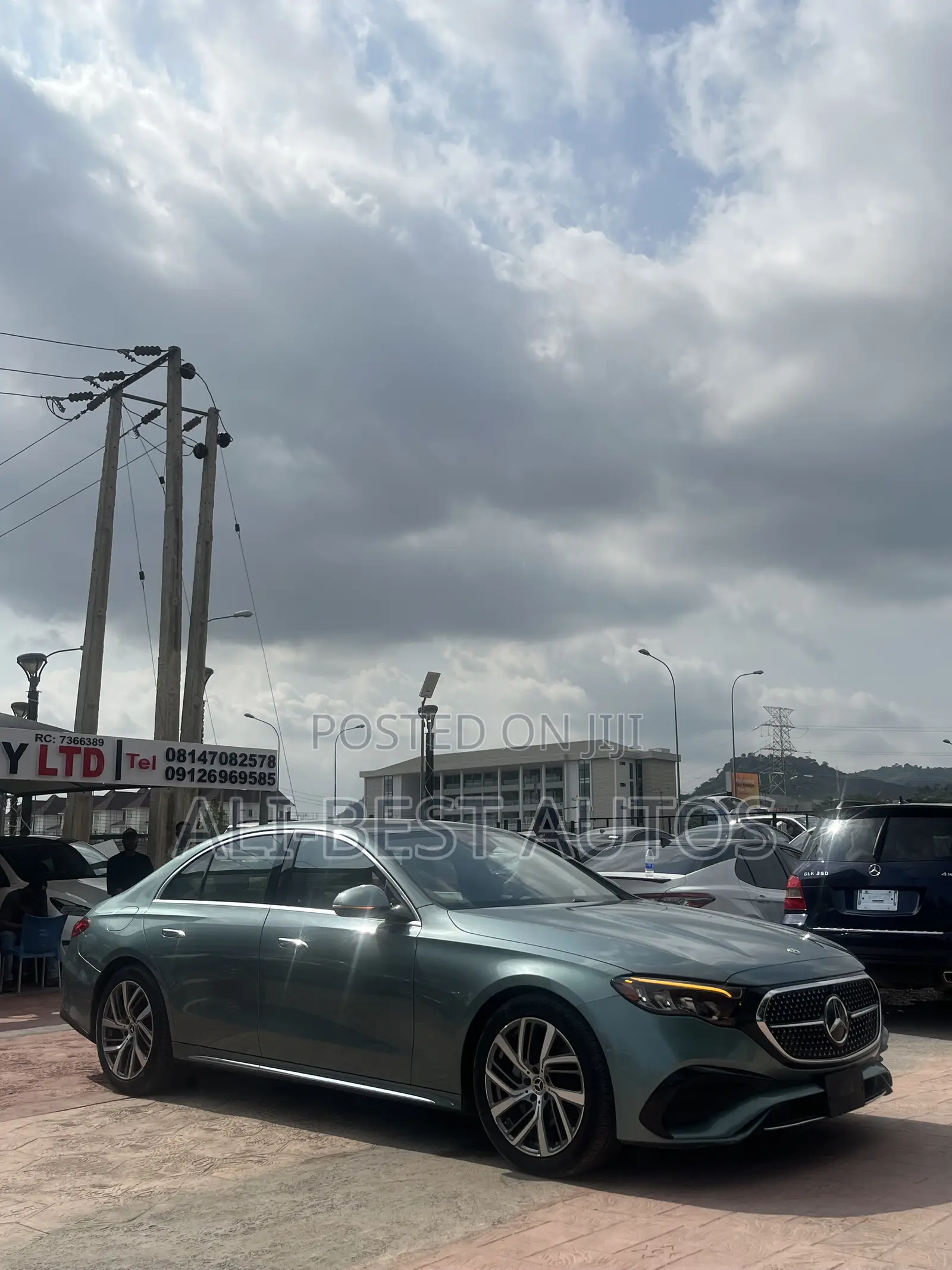 Mercedes-Benz E350 2024 Green