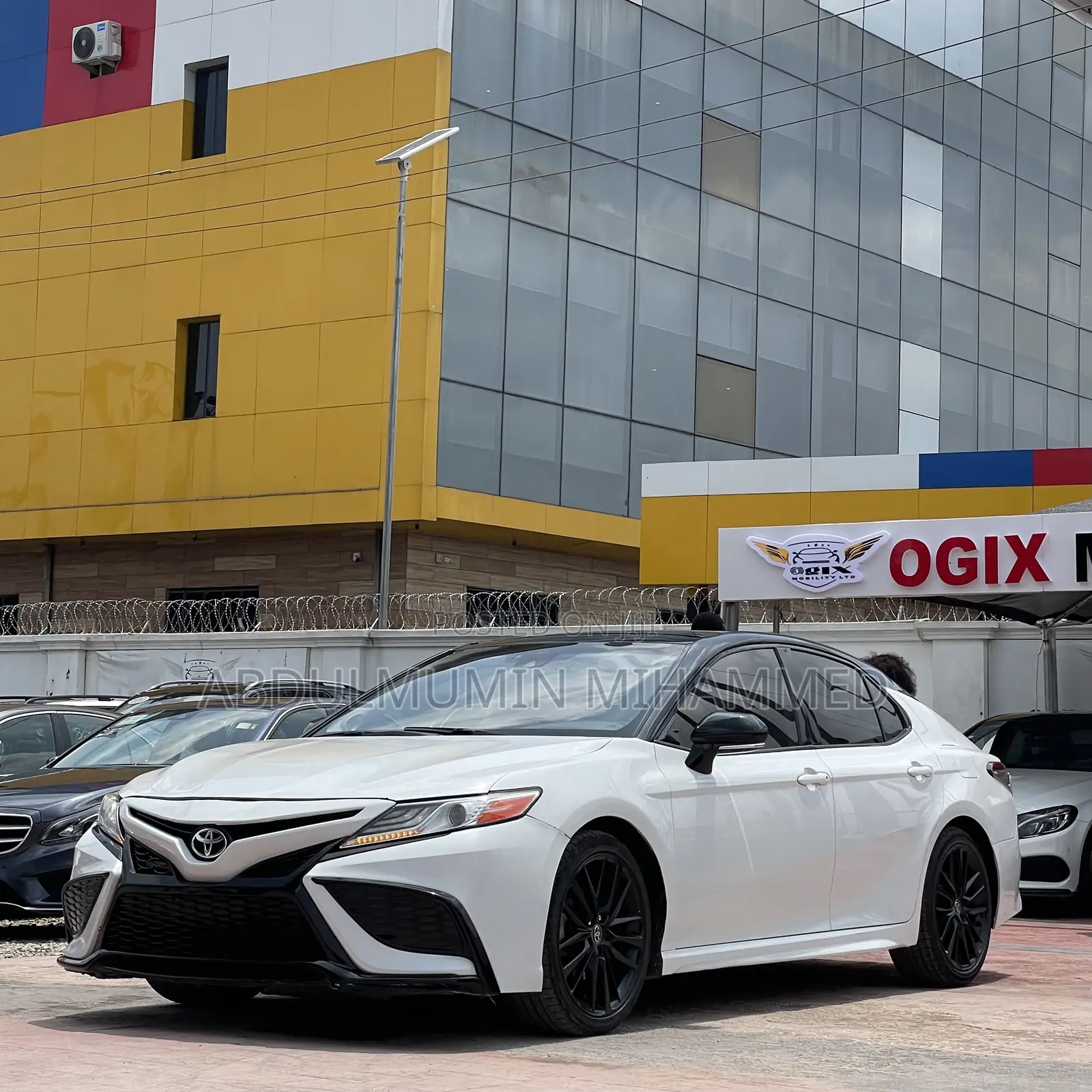 Toyota Camry XSE 2021 White