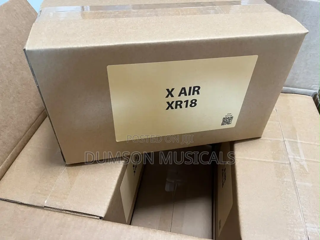 Behringer Xair Xr18 Digital Controlled Mixer