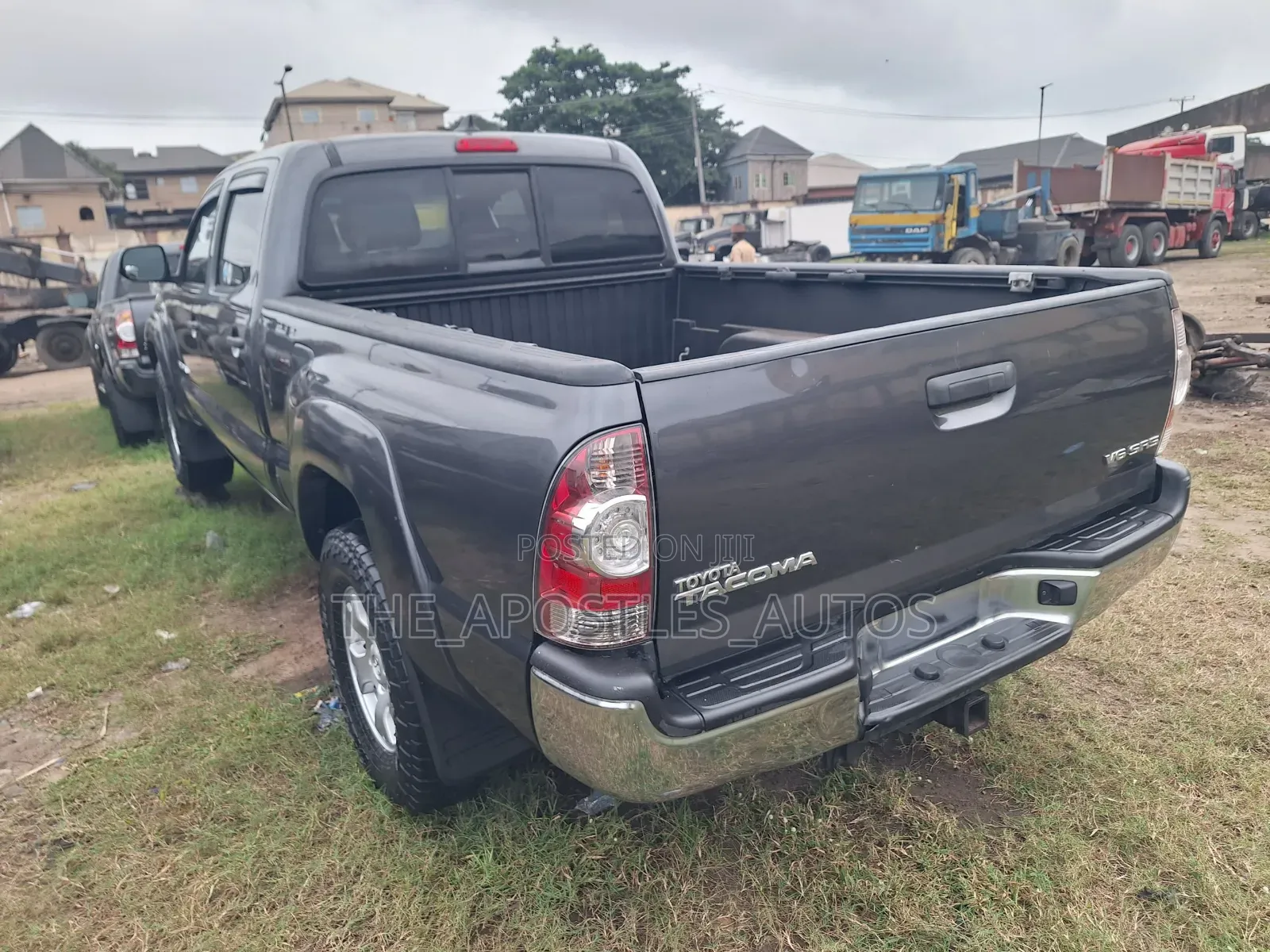 Toyota Tacoma 2015 Gray