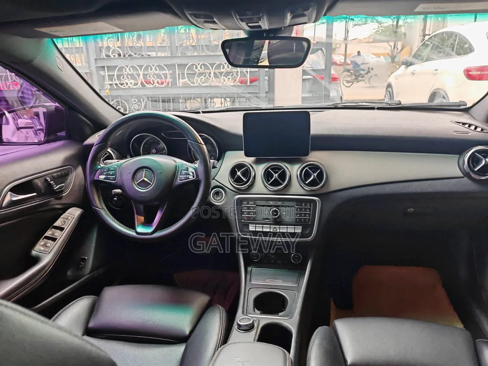 Mercedes-Benz GLA 250 2018 Black