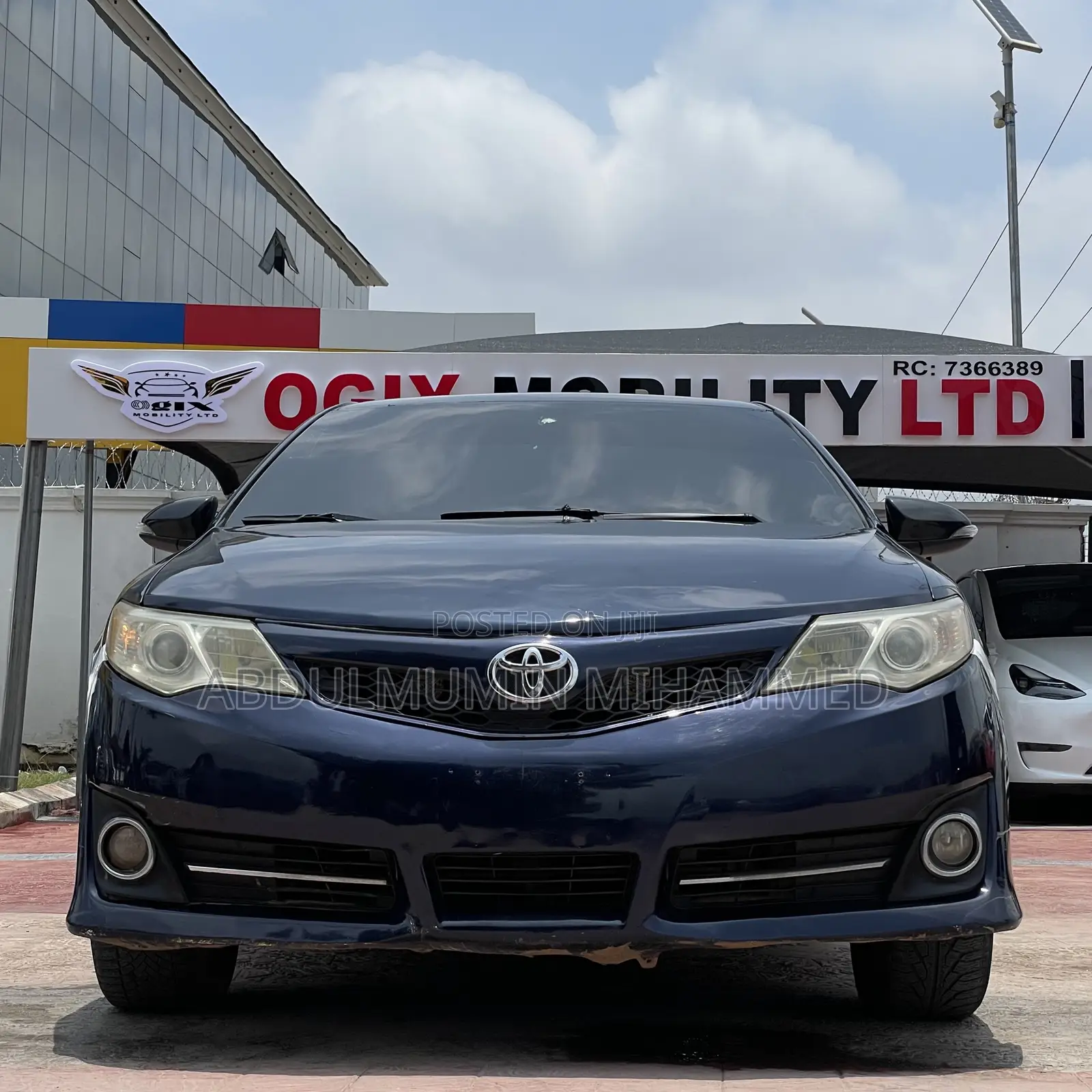 Toyota Camry 2013 Blue