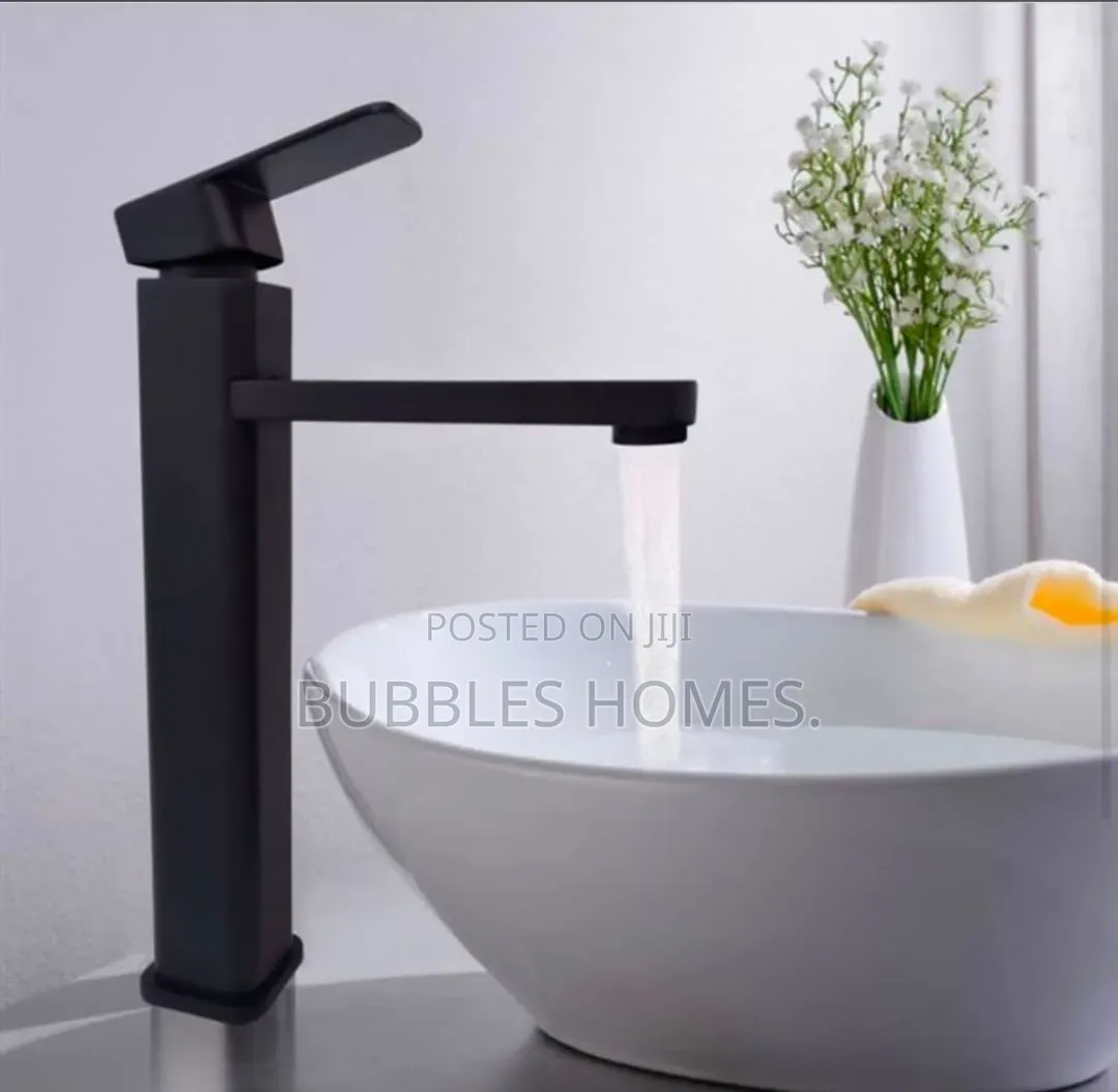 Long Basin Mixer Black