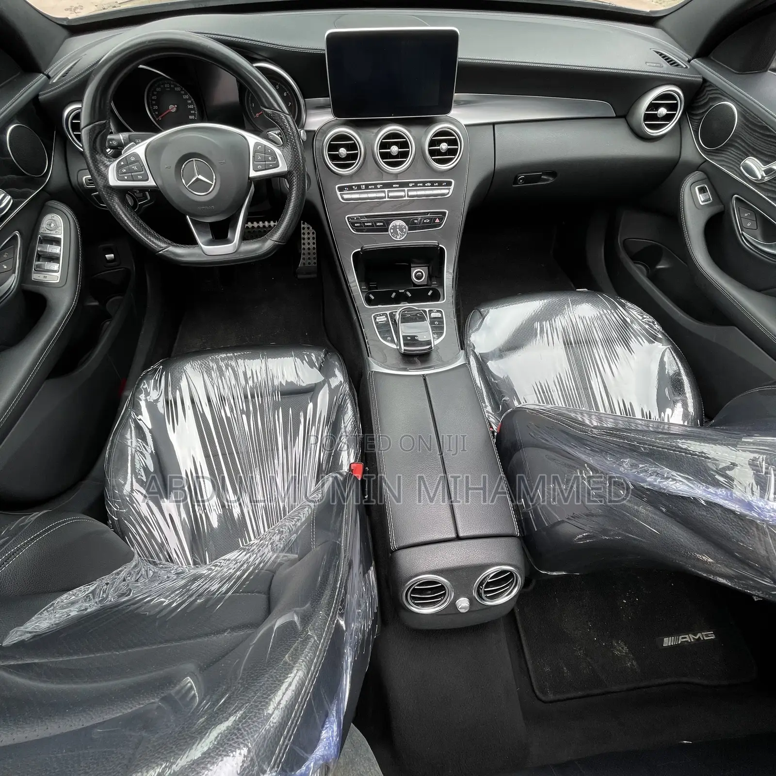 Mercedes-Benz C300 2016 Black